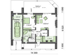 Двухэтажный дом с большими окнами