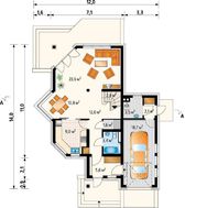 Красивый уютный дом с выступающим крыльцом