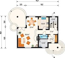 Двухэтажный коттедж с полукруглыми верандами украшенными колоннами